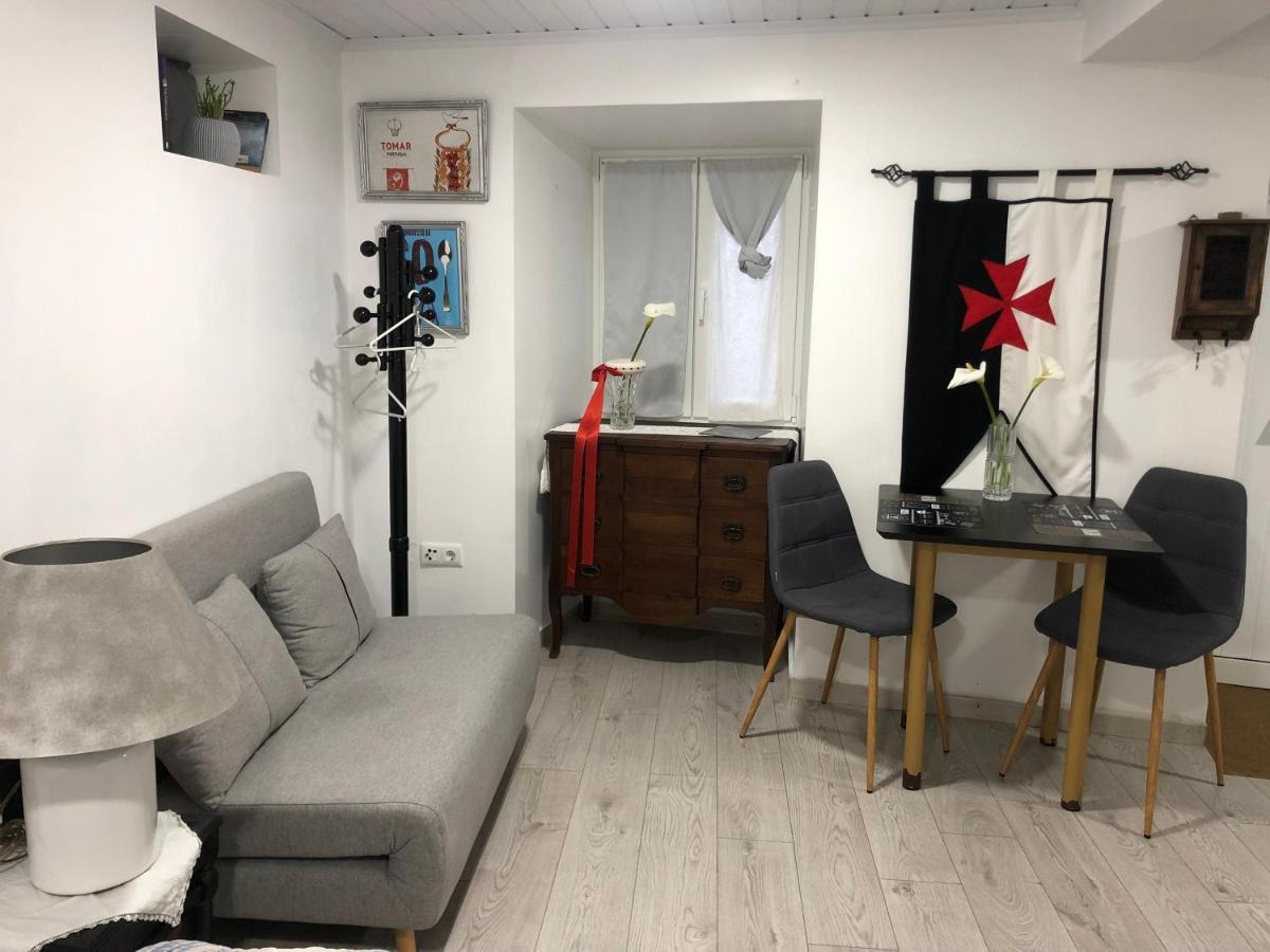 Pe Do Castelo Casinha - Pet Friendly & Garage Villa Tomar Exterior photo